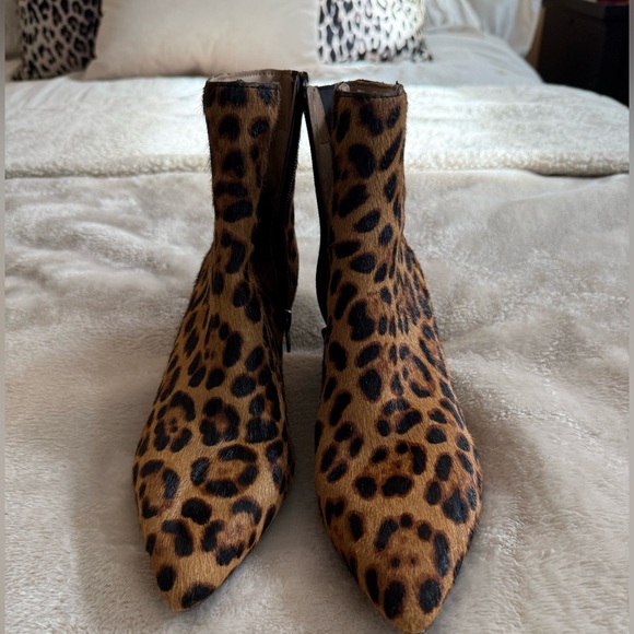 Leopard Print Pony Hair Kitten Heal Booties | size 6.5 | Chic & Stylish! - Picture 1 of 5